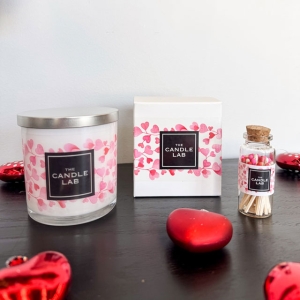 "Chocolate Covered Strawberries" - Limited Time Holiday Collection - Single Candle & Gift Box + Holiday Matches